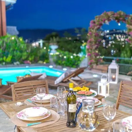 Portofino Piscina Privata • Giardino • 3 Parcheggi