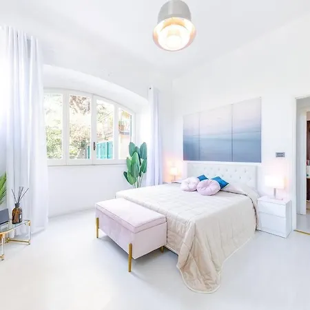 Villa Portofino Piscina Privata • Giardino • 3 Parcheggi *